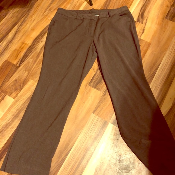 WORTHINGTON MODERN FIT SIZE 16P BROWN DRESS SLACKS - Picture 2 of 4